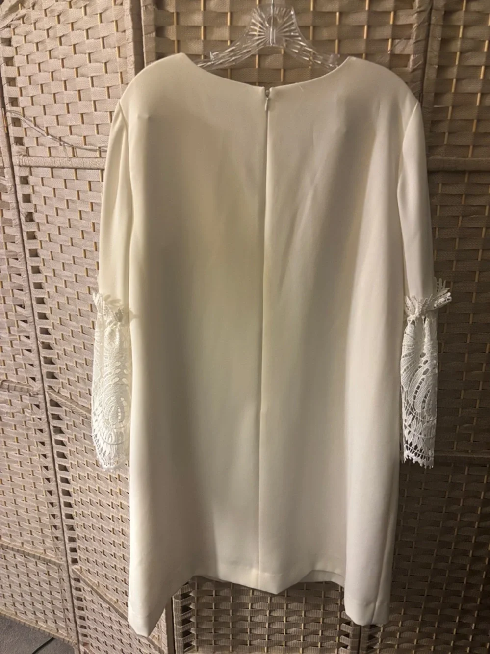 Tahari ASL Cream V-Neck Shift Dress with Lace Bell Sleeves - Picture 2 of 2